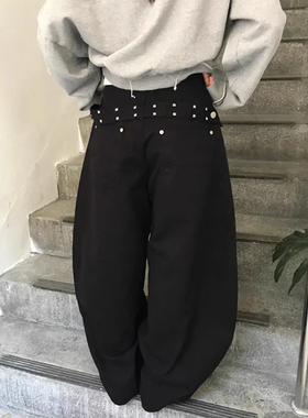 小众个性后背腰带铆钉装饰牛仔裤女2025冬季新款高腰阔腿裤长裤子