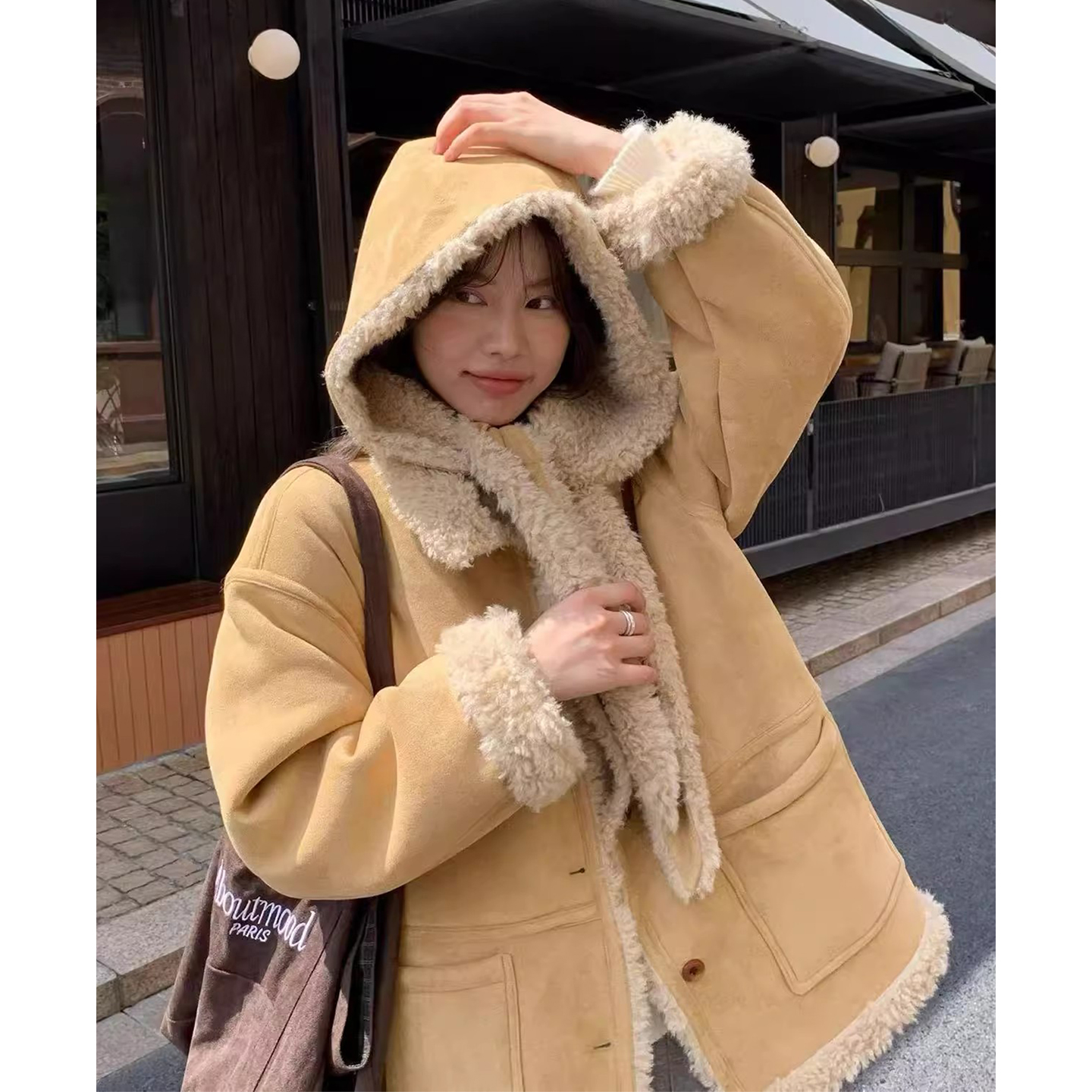 复古两穿皮毛一体羊羔毛外套