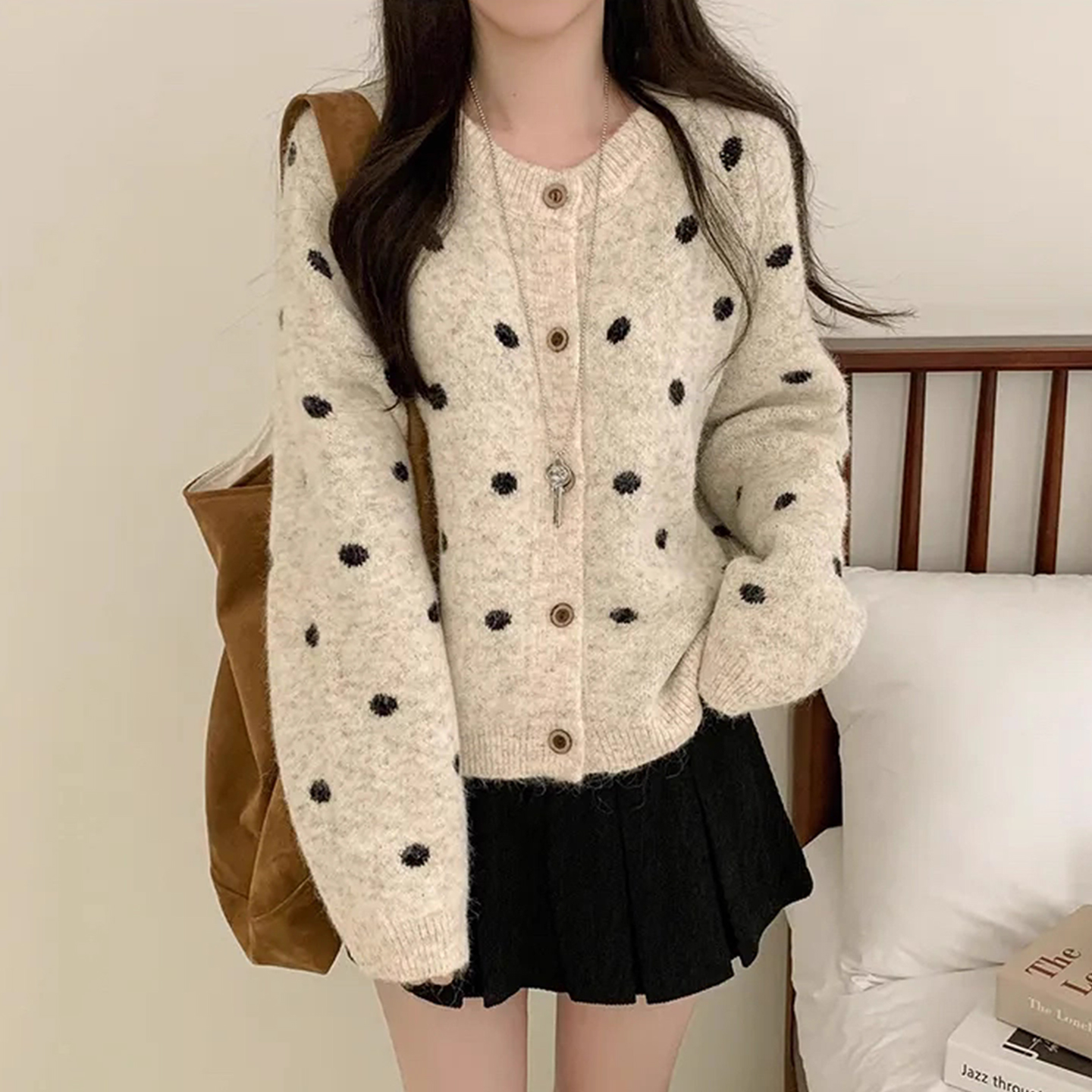 减龄撞色波点针织开衫毛衣外套