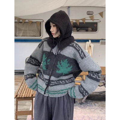 重工撞色提花宽松针织毛衣外套