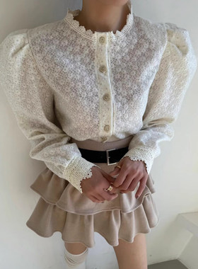 宫廷风重工蕾丝钩花泡泡袖衬衫
