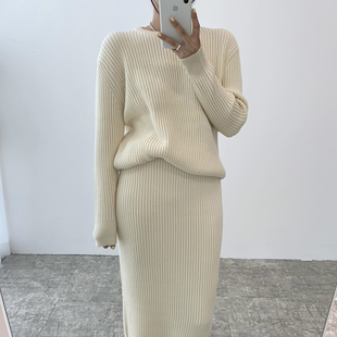 高腰显瘦包臀半身裙套装 针织毛衣 温柔气质圆领长袖 韩国chic秋季