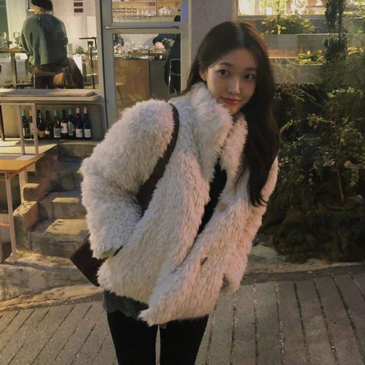 洋气立领单排扣纯色仿皮草短外套