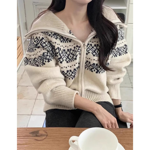 翻领费尔岛提花针织开衫毛衣外套