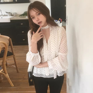 良良家 春季新款法式气质V领挂脖飘带褶皱波点雪纺衬衫长袖上衣女