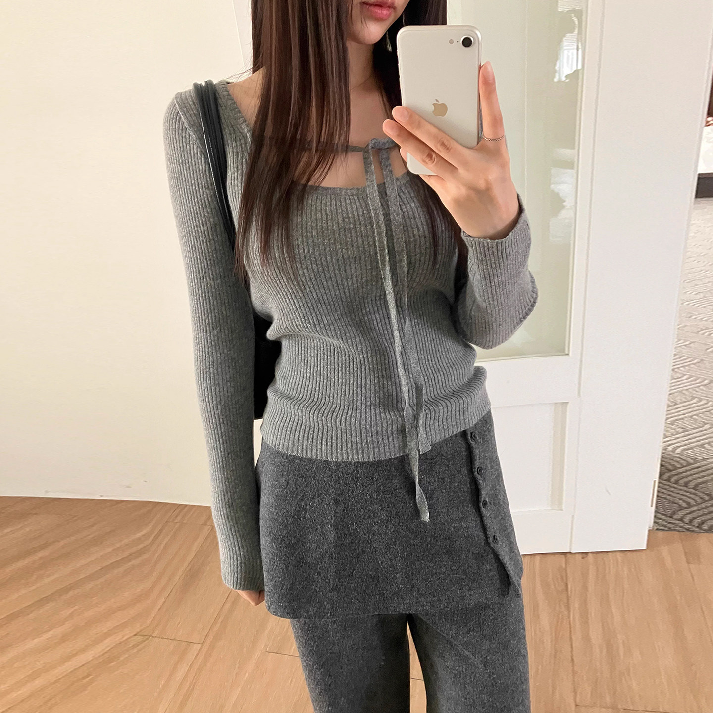 设计感纯色方领绑带坑条长袖针织衫女早春季新款修身百搭套头毛衣,女装/女士精品,毛针织衫,淘宝优惠券,粉丝福利购,淘宝优惠卷