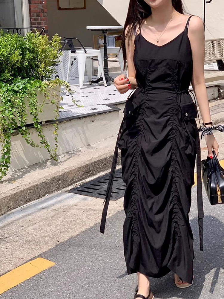 韩国chic夏季法式气质V领抽褶设计收腰显瘦大口袋吊带裙连衣裙女