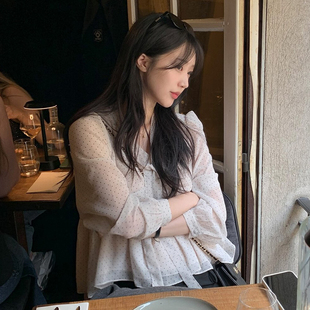 良良家 春季新款韩国ins温柔V领飘带圆点褶皱长袖雪纺衬衫上衣女