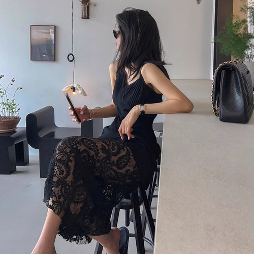 高级感蕾丝钩花拼接背心连衣裙