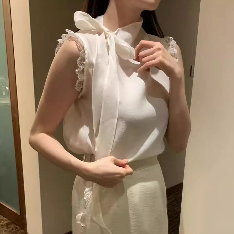 良良家蕾丝边蝴蝶结系带衬衫背心女夏季新款法式优雅宽松无袖上衣