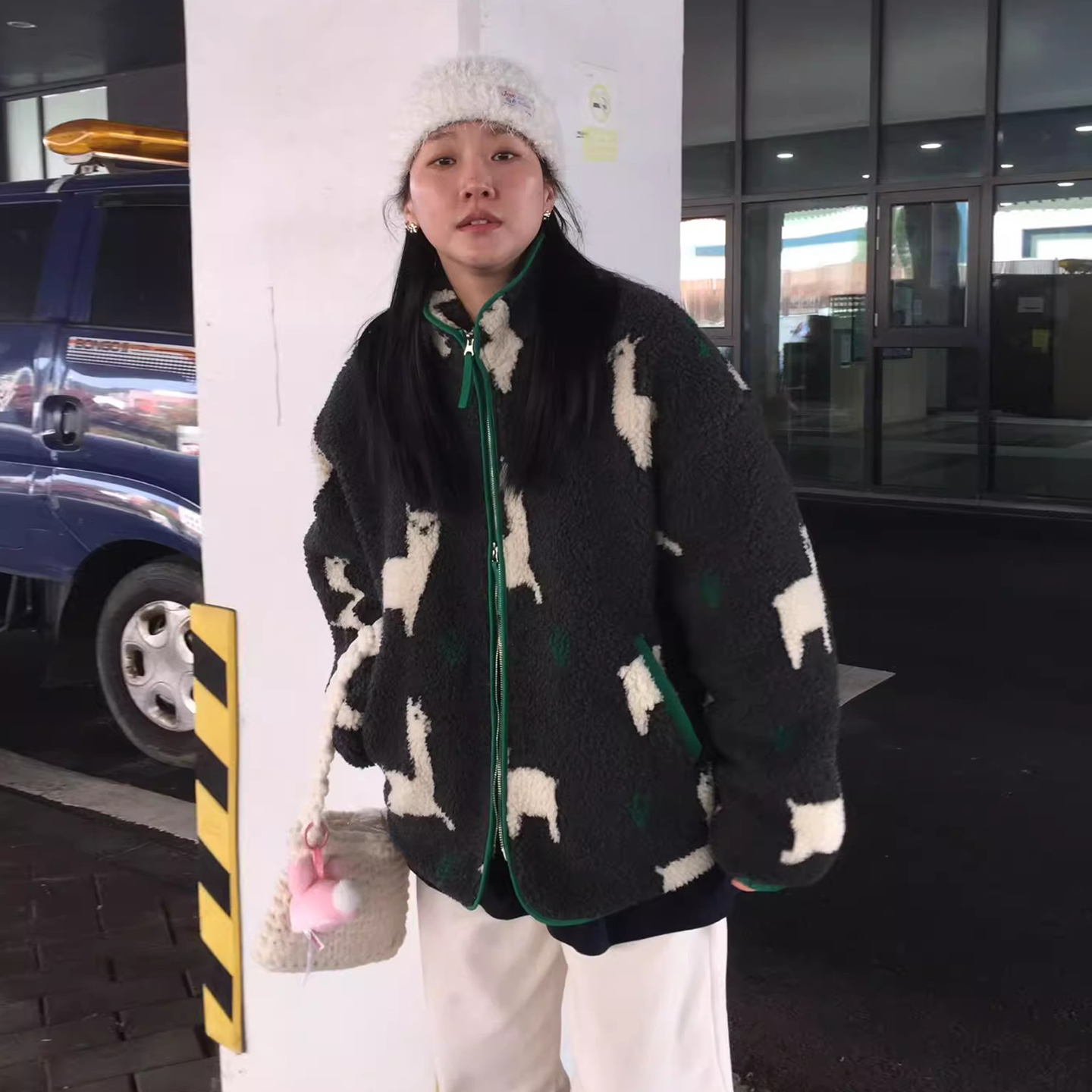 撞色卡通提花立领羊羔毛棉服