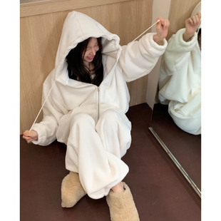 时尚套装毛绒绒短款连帽卫衣外套女2025冬季新款高腰百搭休闲长裤