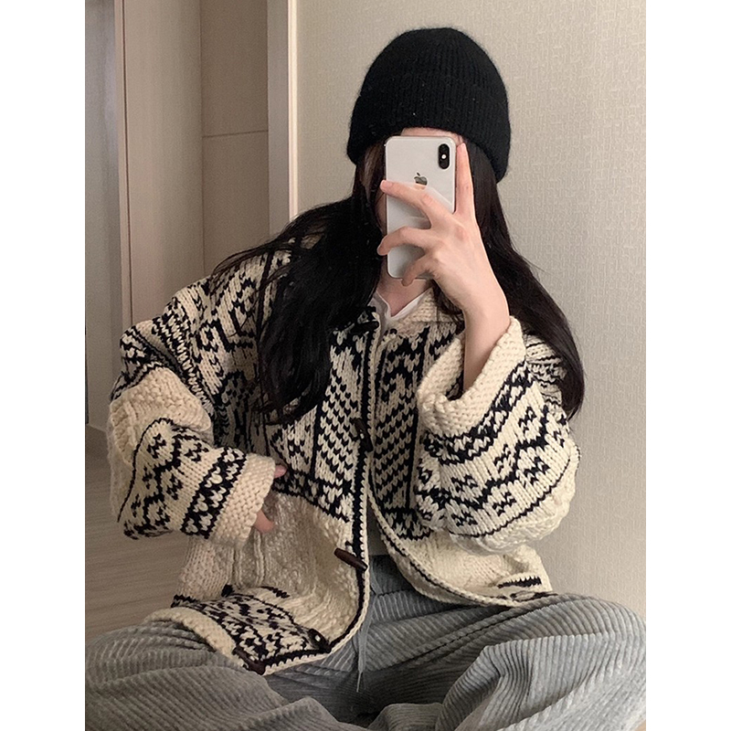 花纹提花撞色长袖针织毛衣外套