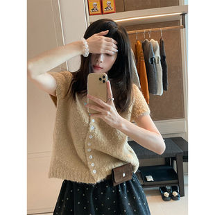 良良家韩系圈圈纱针织马甲女2026秋冬新款巨好看叠穿短袖毛衣外套