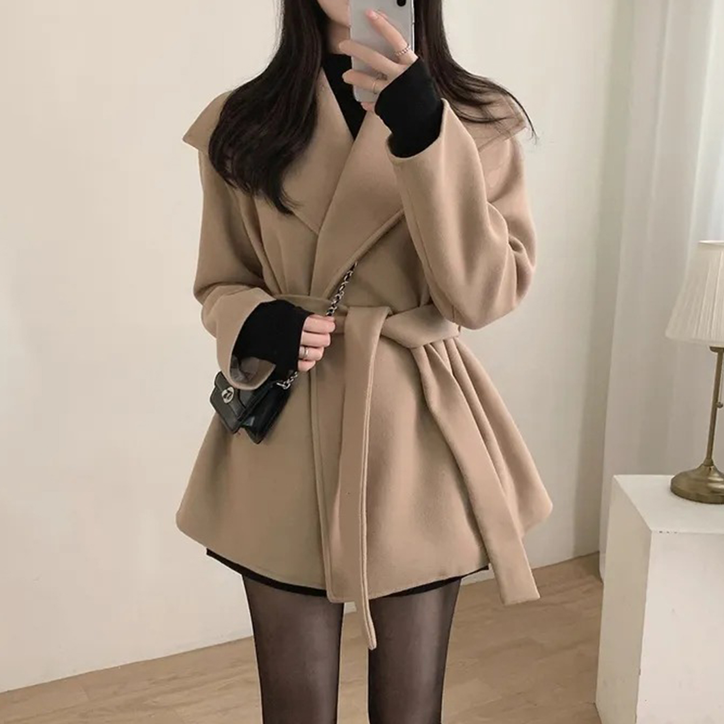 高级感翻领绑带收腰呢子大衣外套