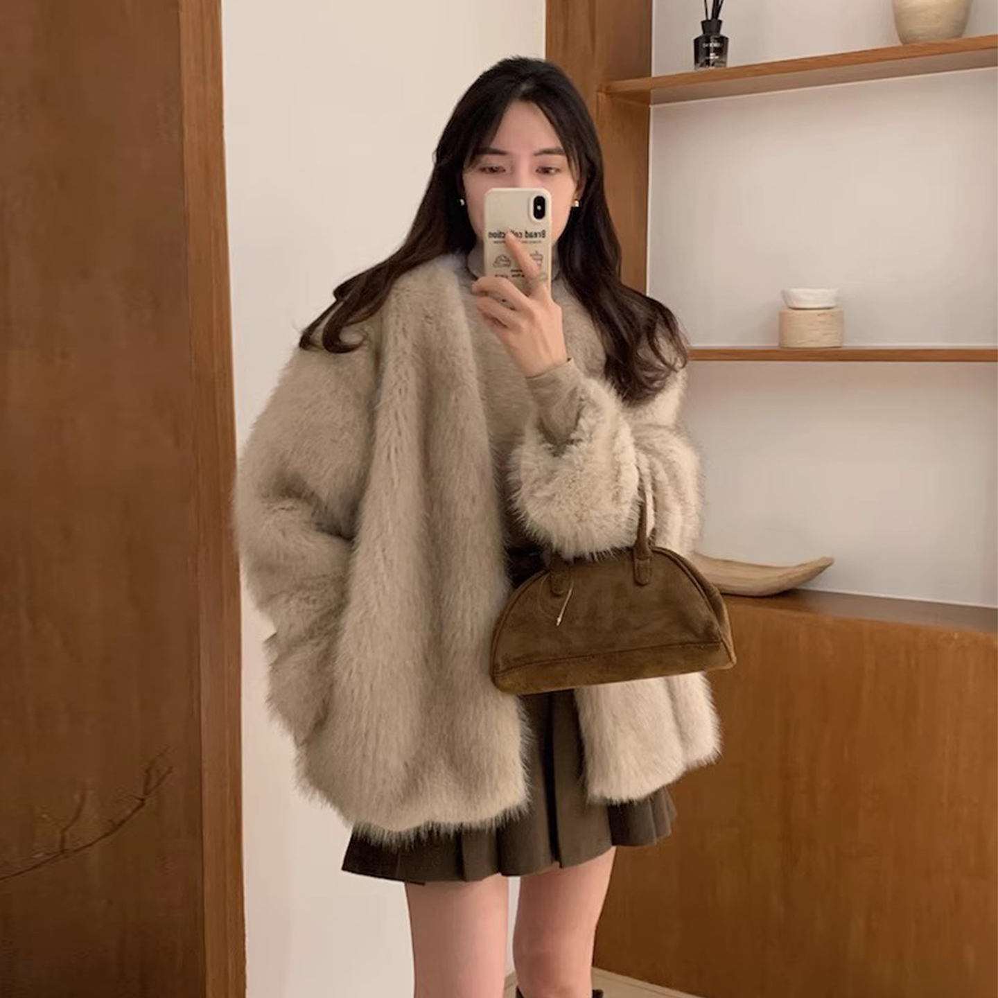 复古洋气V领毛绒绒仿皮草短外套