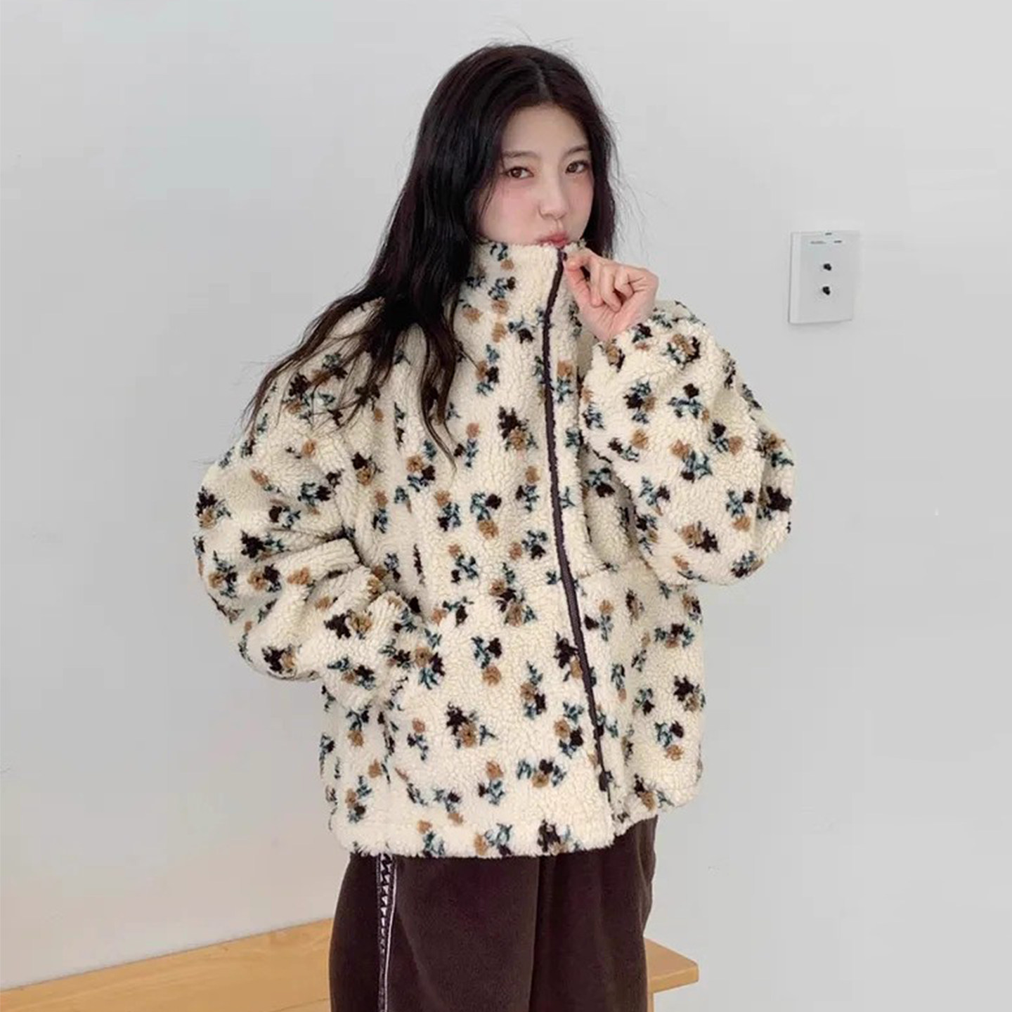 减龄气质立领碎花羊羔毛棉服外套女2025冬季新款宽松百搭口袋卫衣