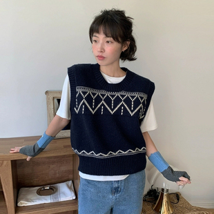 小众叠穿软糯上衣 良良家复古洋气撞色提花针织马甲背心女早秋新款