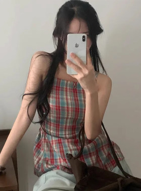 复古减龄侧边抽褶格子小吊带