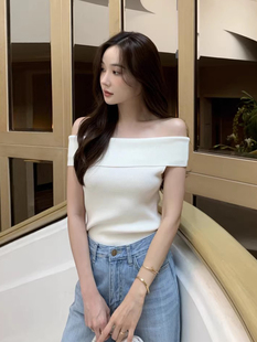韩国chic夏季 上衣女 小众气质一字领露锁骨软糯百搭显瘦短袖 针织衫