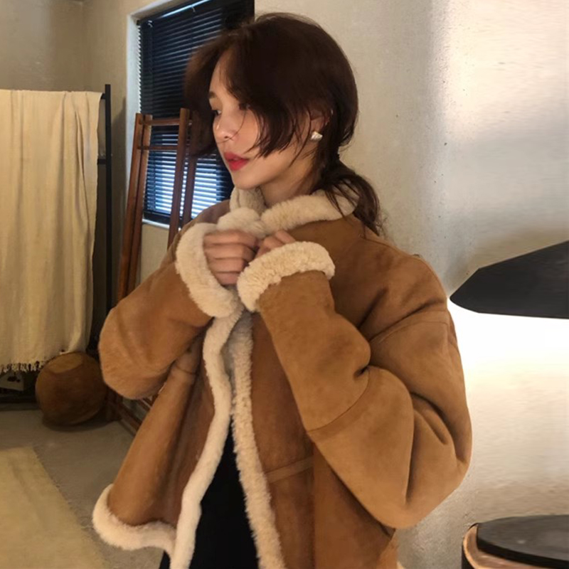 皮毛一体宽松百搭长袖短外套