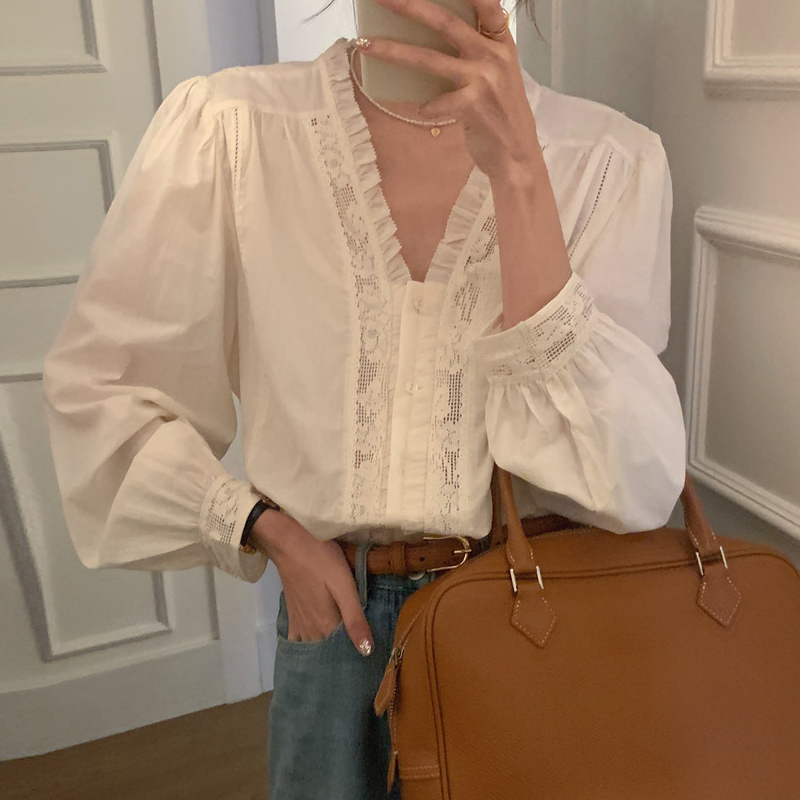 chicV领拼接蕾丝花边泡泡袖衬衫