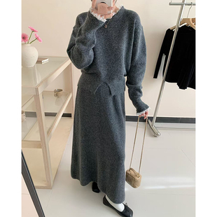 韩国chic秋冬复古高级感软糯开叉花边长袖毛衣女+高腰针织半身裙