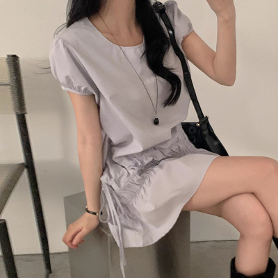 抽褶收腰显瘦泡泡袖连衣裙短裙