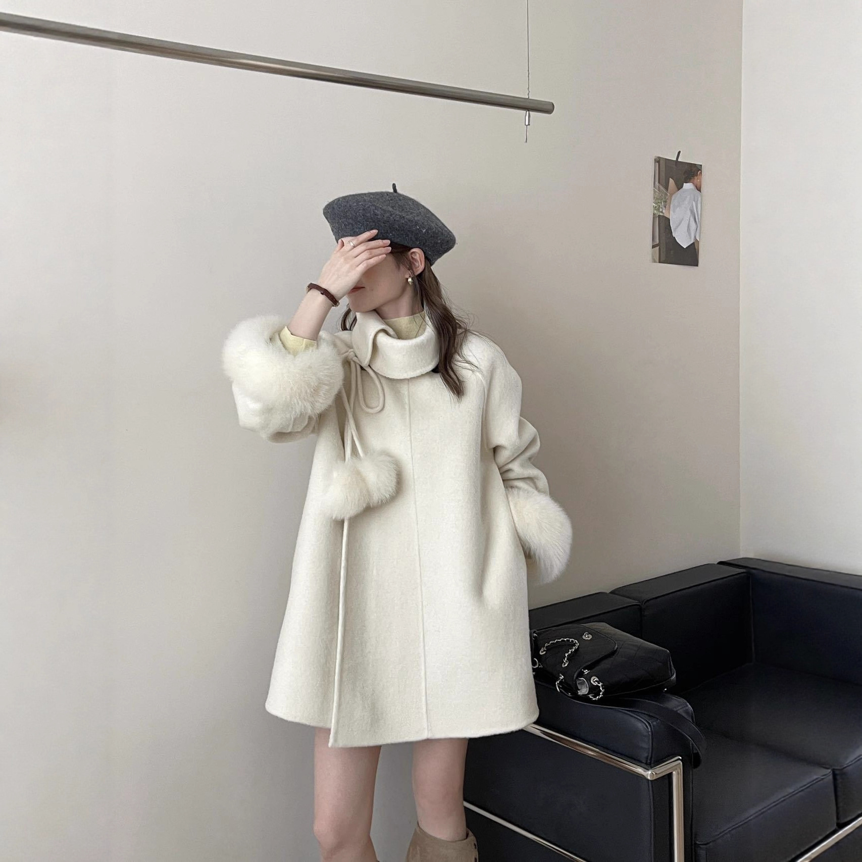 2025秋冬新款狐狸毛袖双面呢羊绒大衣女短款小香风羊毛呢外套韩版