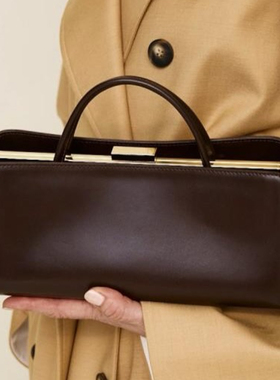 小众设计多层夹子包女2025欧美复古高级质感通勤手提单肩腋下包