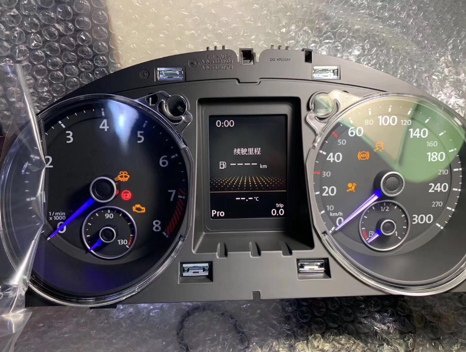 35d920880/a/e/f迈腾cc组合仪表盘里程调校35d 920 880a/e/f/d/c