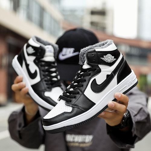 莆田男黑白熊猫秋冬高帮休闲板鞋