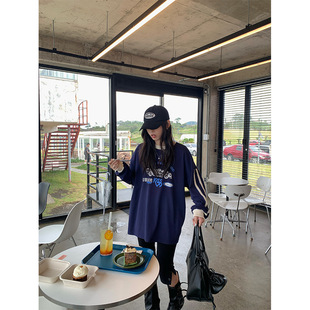 甜美上衣女字母汽车印花侧面竖条休闲长袖 韩版 T恤
