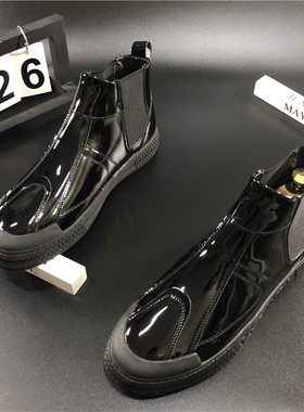 精神小伙鞋子男百搭2024冬季新款漆皮加棉保暖套脚韩版板鞋休闲鞋