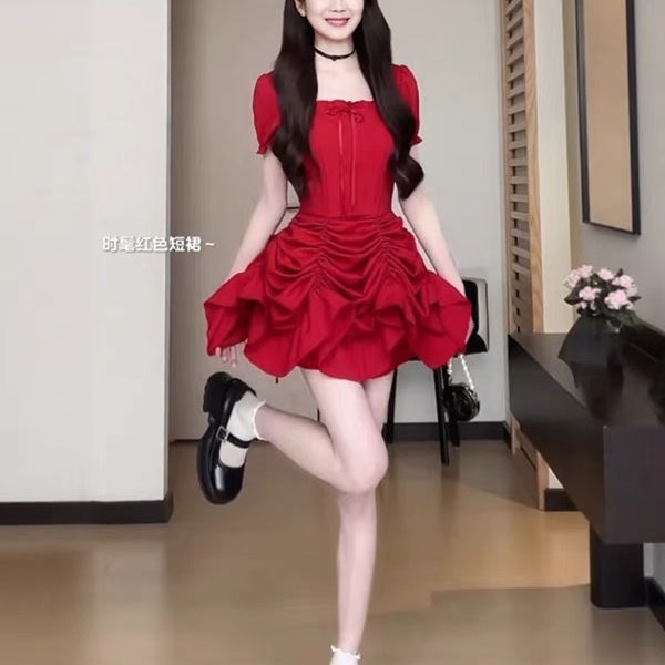 新款高级感可三穿收腰显瘦裙子