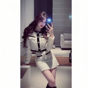 精致山茶花钻扣小香风两件套套装 法式 人间山茶花 2588 JIAYI