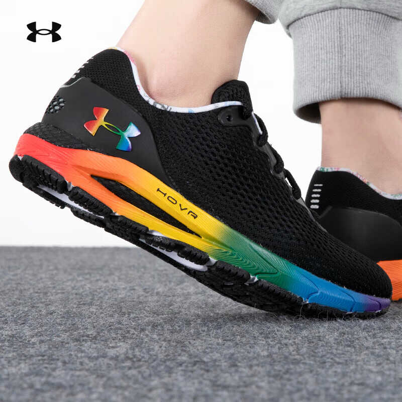 安德玛断码女鞋彩虹底透气运动鞋轻便跑步鞋网面慢跑鞋3025227AD