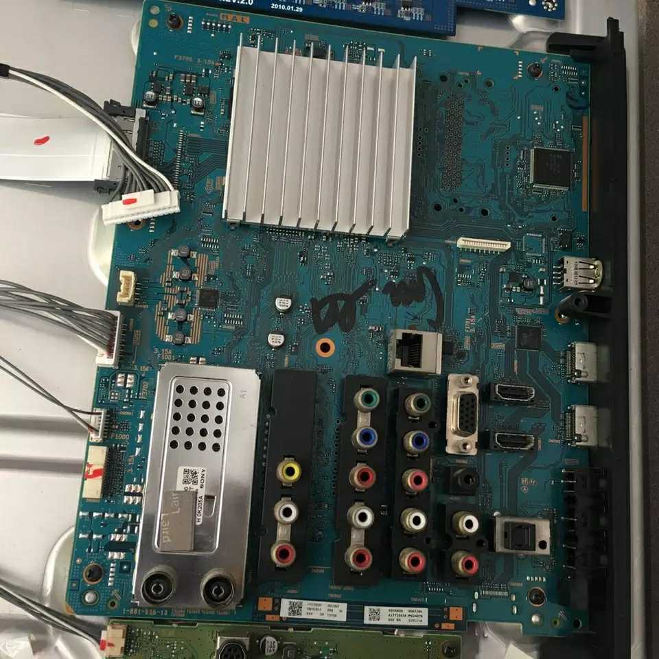 指导维修索尼 KDL-52EX700 60EX700 46EX710主板 1-881-636-11/12