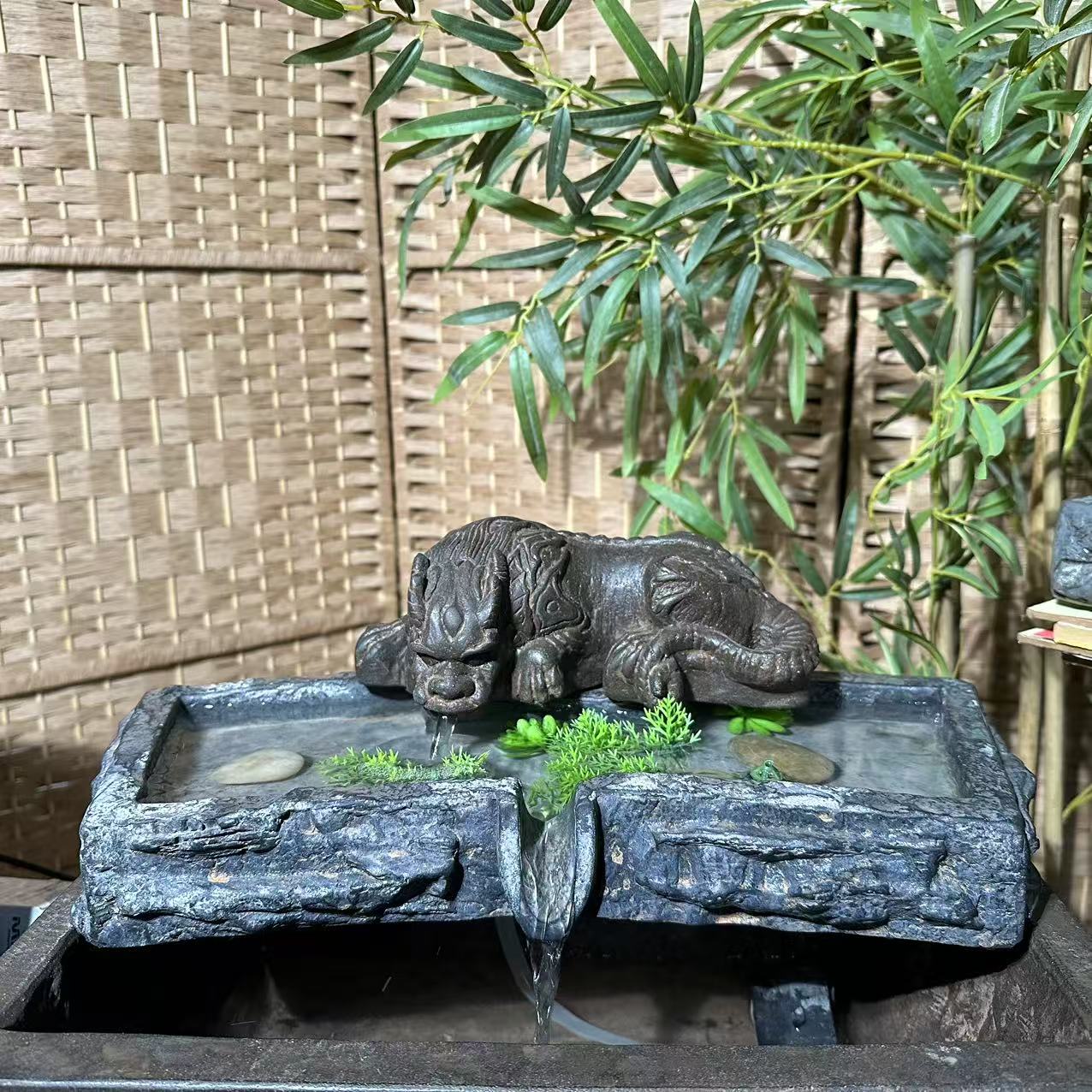 中国风禅意桌面弧形流水