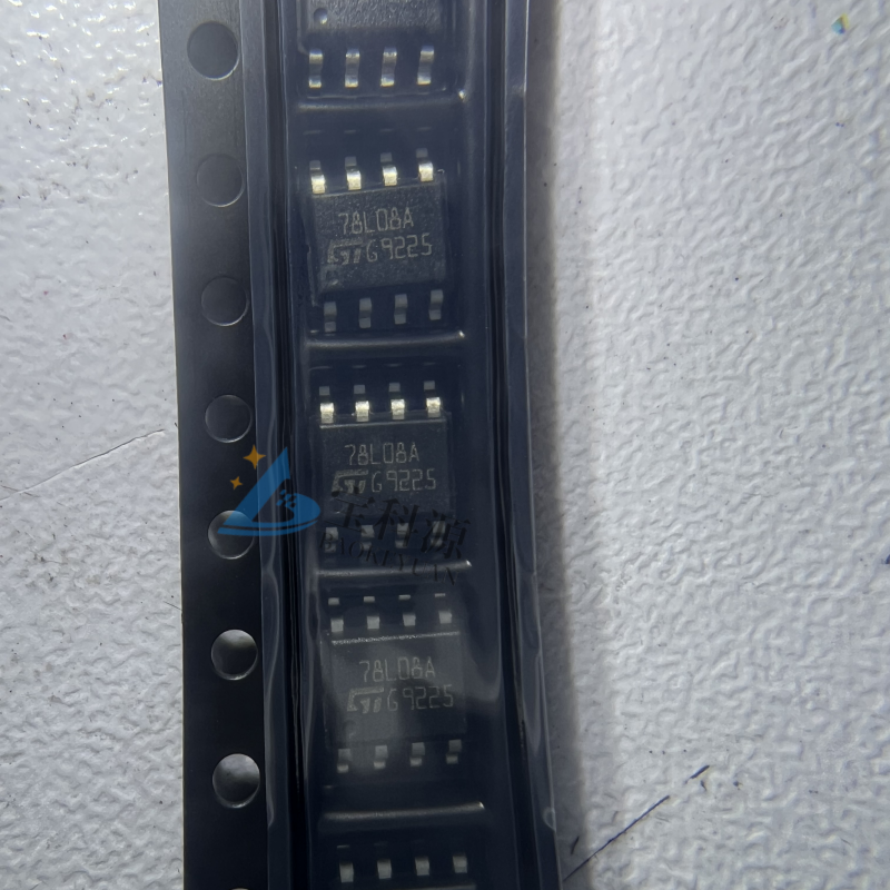 L78L08ACD13TR 原装正品 现货库存 SOP8 5个