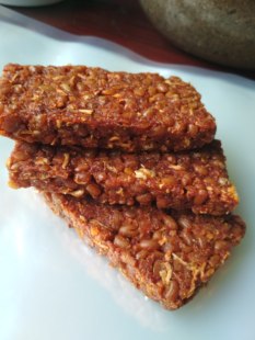 云南特产 腾冲豆豉饼 传统腾越老风味 香酥可口