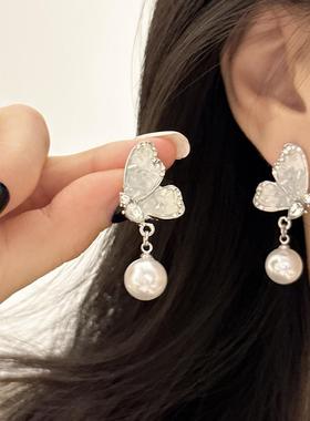 蓝色蝴蝶珍珠耳饰女小众设计感高级耳钉耳坠独特耳环爆款C129