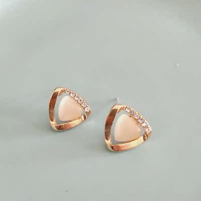 S925新款三角形猫眼石耳钉气质