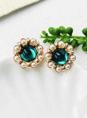 复古绿色圆形耳饰珍珠款花朵耳钉轻奢高级感气质耳环时尚女C304