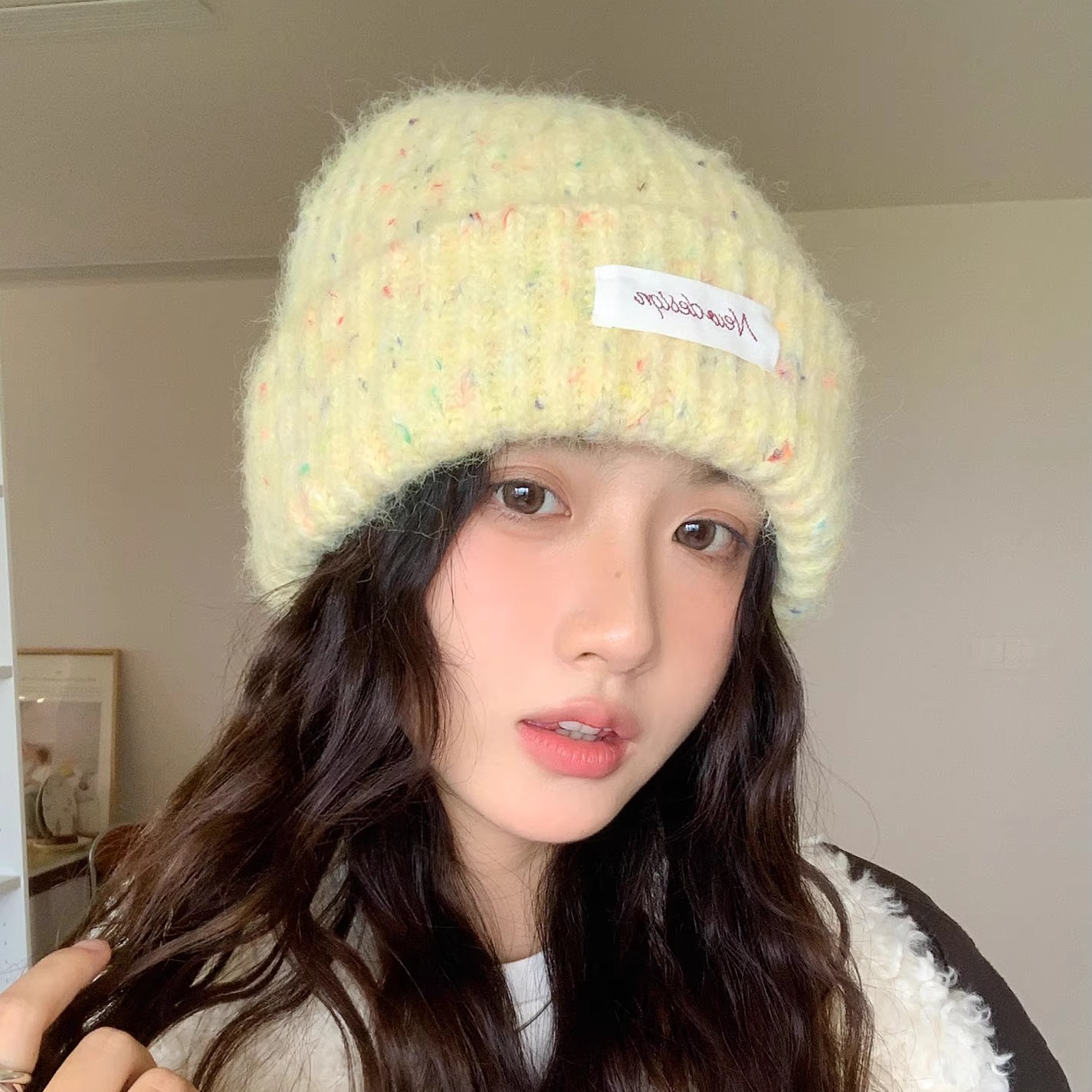 2025新款彩色点毛绒针织帽保暖女