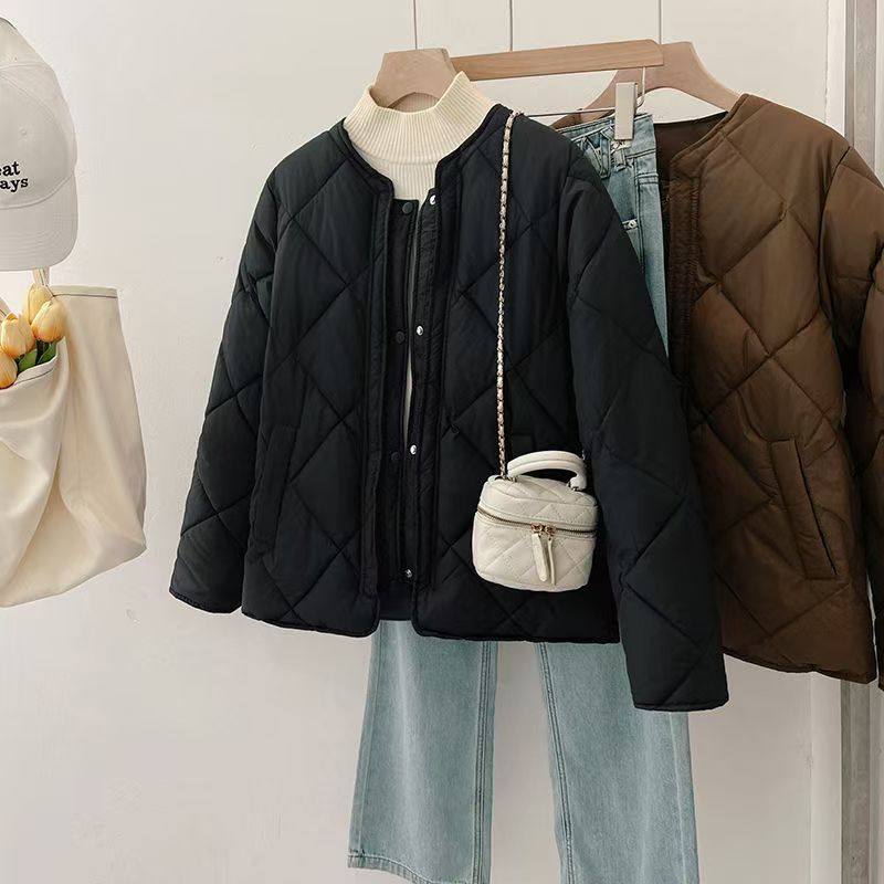 畅销2025冬季新款菱格棉服女短款面包服门襟羽绒棉衣无领棉袄