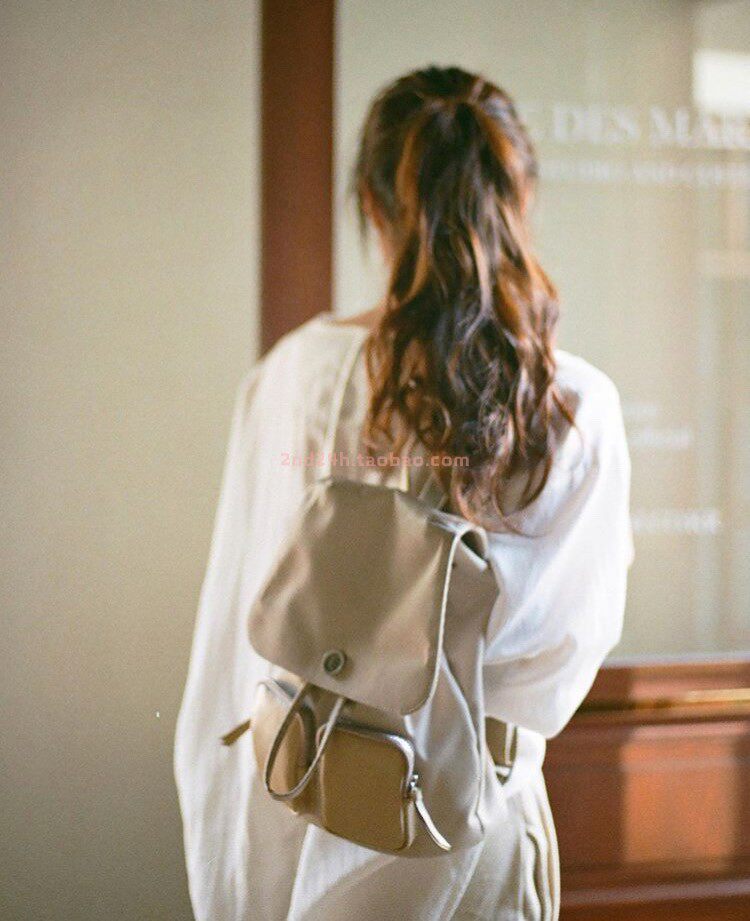 韩国小众设计双肩背包minitmute