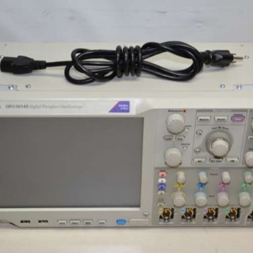 销售回收泰克Tektronix MSO/DPO5034B 5054B 5104B 5204B示波器