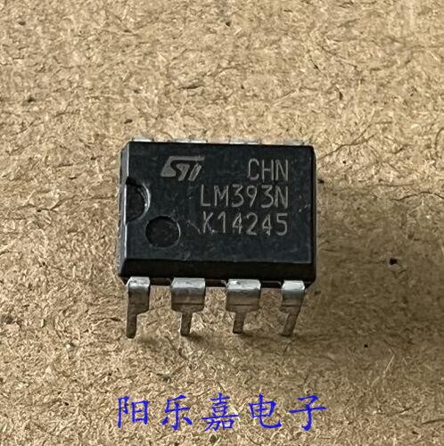 LM393N进口双电压比较器集成电路