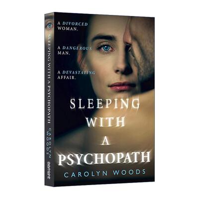 英文原版 Sleeping With a Psychopath 与疯同眠 Carolyn Woods 畅销犯罪惊悚小说 英文版 进口英语原版书籍